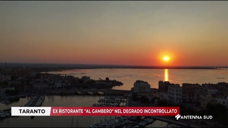 14 OTTOBRE 2025   TARANTO   EX RISTORANTE AL GAMBERO NEL DEGRADO INCONTROLLATO
