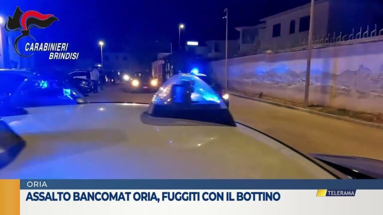 Assalto ad un bancomat fuggiti con il bottino