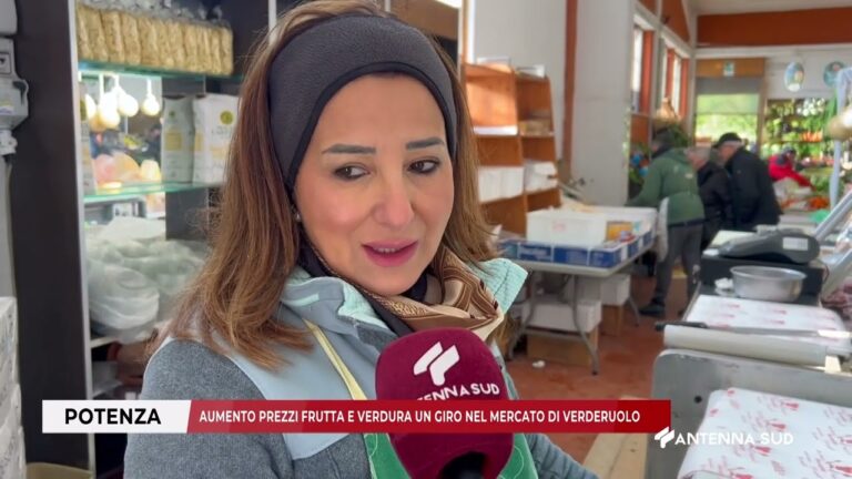 12 DICEMBRE 2025   POTENZA   AUMENTO PREZZI FRUTTA E VERDURA UN GIRO NEL MERCATO DI VERDERUOLO