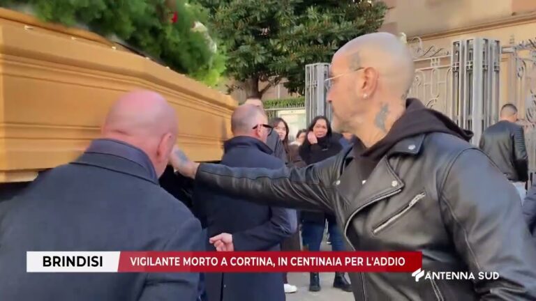 18 GENNAIO 2026 – BRINDISI – VIGILANTE MORTO A CORTINA, IN CENTINAIA PER L’ADDIO