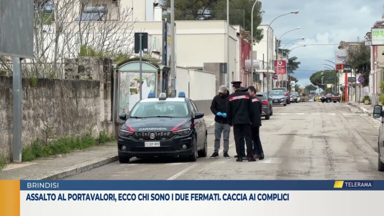 Assalto al portavalori, ecco chi sono i due fermati. Caccia ai complici