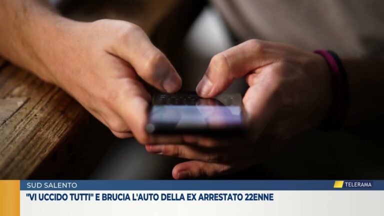 “Vi uccido tutti” e brucia l’auto della ex: arrestato 22enne