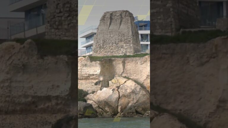 Erosione senza sosta: la crepa che preoccupa a Torre dell’Orso