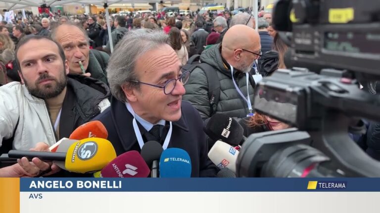 REFERENDUM GIUSTIZIA Le ragioni del no: “a rischio la costituzione” ANGELO BONELLI – ENRICO GROSSO
