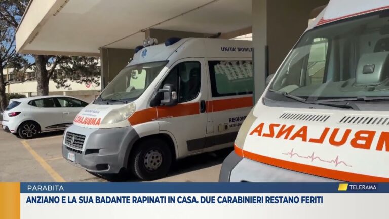 Anziano e la sua badante rapinati in casa. Due carabinieri restano feriti