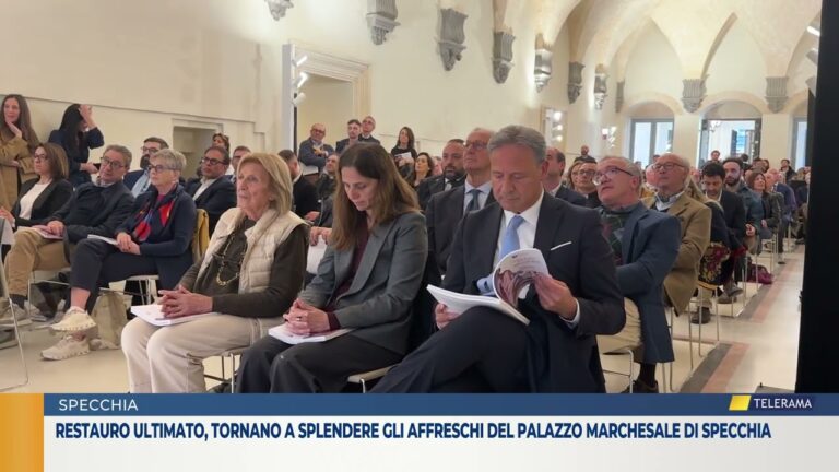 Restauro ultimato, tornano a splendere gli affreschi del Palazzo Marchesale di Specchia