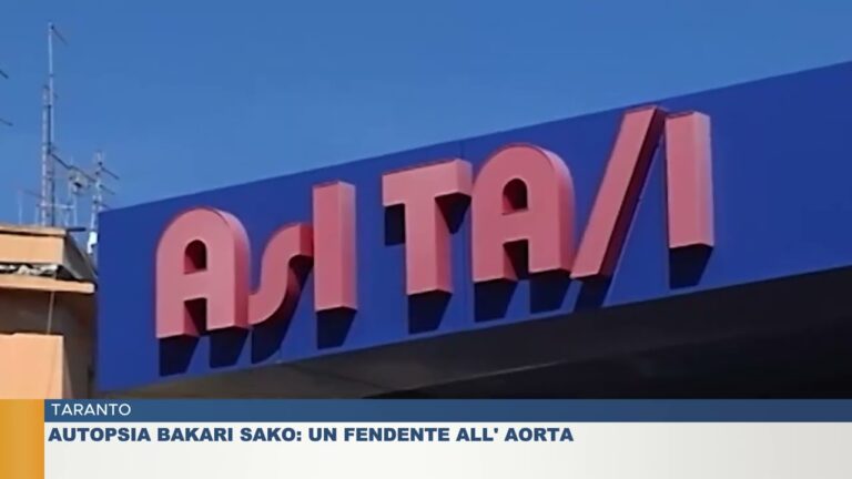 TARANTO.  AUTOPSIA BAKARI SAKO: UN FENDENTE ALL’ AORTA