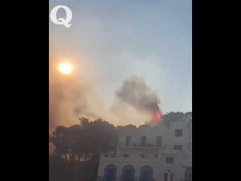 Maxi incendio a Santa Cesarea Terme: evacuati lido e case